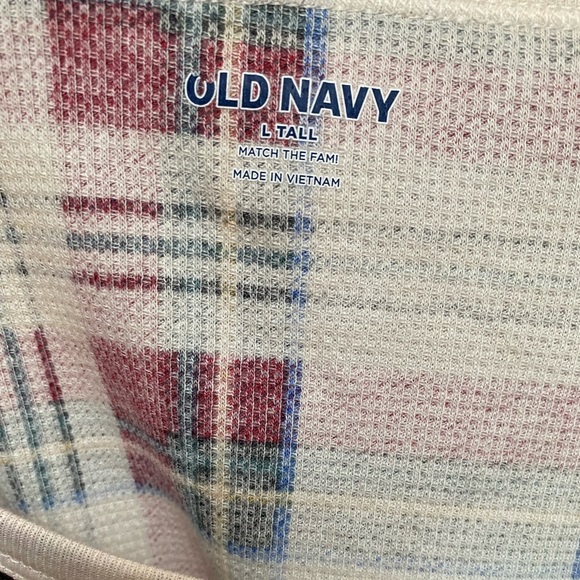 Plaid Old Navy thermal top NEW - Picture 7 of 7